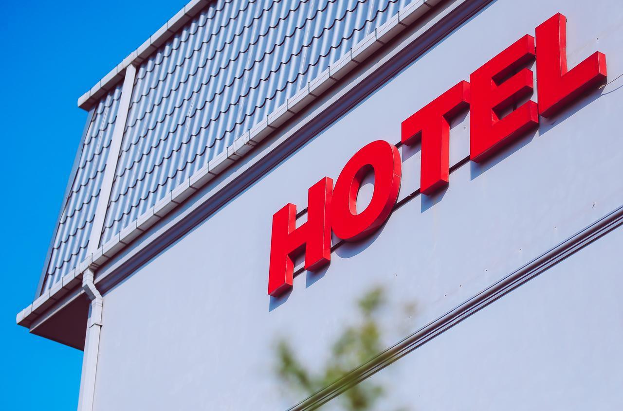 Royal Hotel Батуми Экстерьер фото